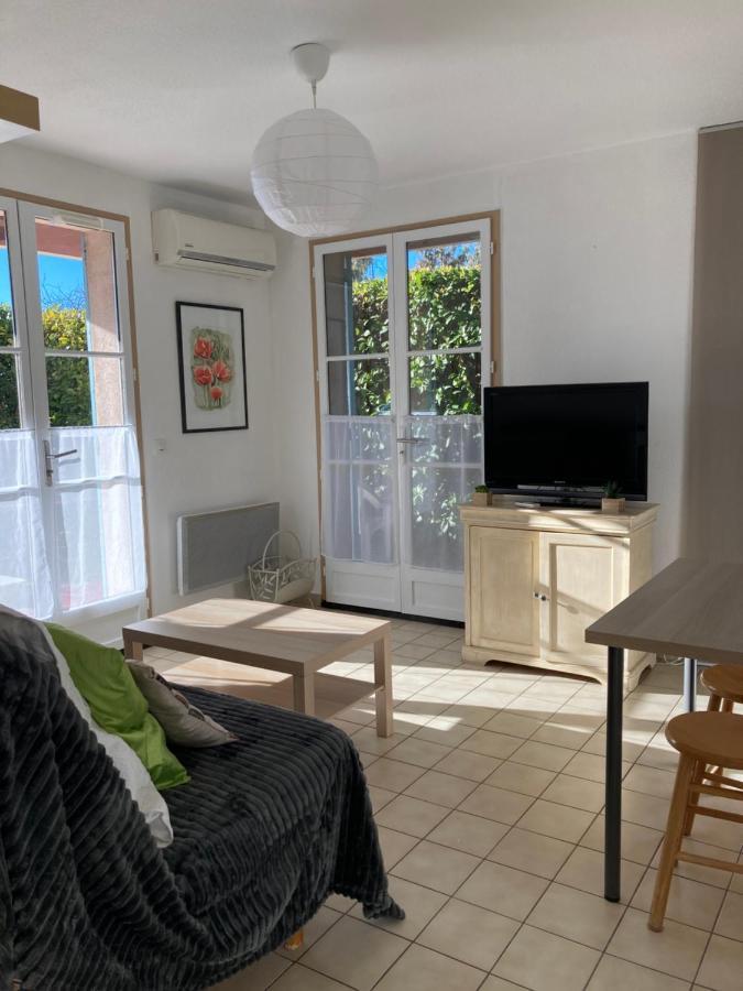 T2 Classe 2* Calme Au Coeur Du Village Provencale Gréoux-les-Bains Zewnętrze zdjęcie